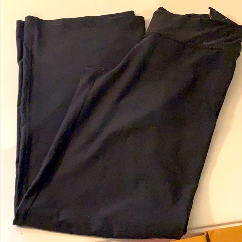 Nike Women’s Legend Regular Fit Pants